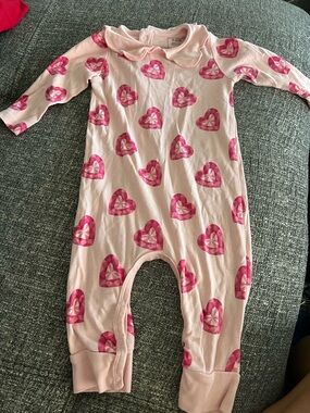 Paris Hilton Pink Heart-Print Footie